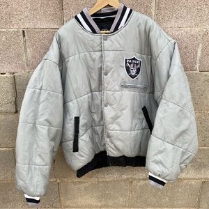 Vintage PRO PLAYER Oakland Raiders Reversible Puffer Jacket Size XL NFL